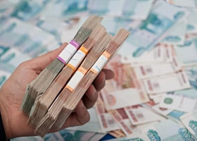 Вкладчики начали массово изымать средства из крупных российских банков
