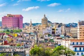 Власти Кубы сделают прием карт «Мир» обязательным для всех заведений на острове
