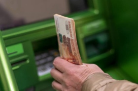 В первом квартале 2024 года средний чек одной операции в банкомате вырос на 16%