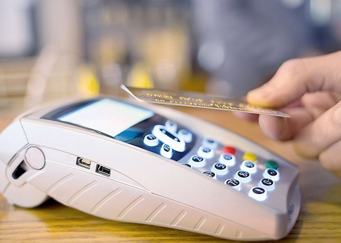 Сбербанк и Платформа ОФД проанализировали безналичные платежи в магазинах и ресторанах