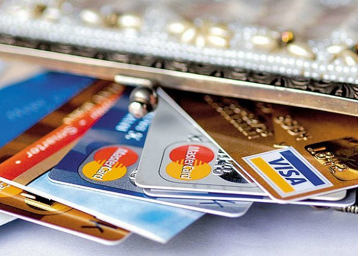 НБКИ: просроченная задолженность по кредитным картам продолжает снижаться