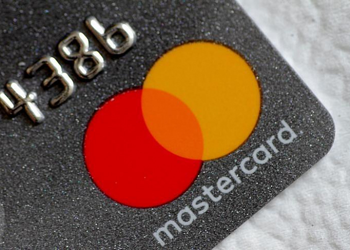 Mastercard запустит в России платформу безналичной оплаты чаевых