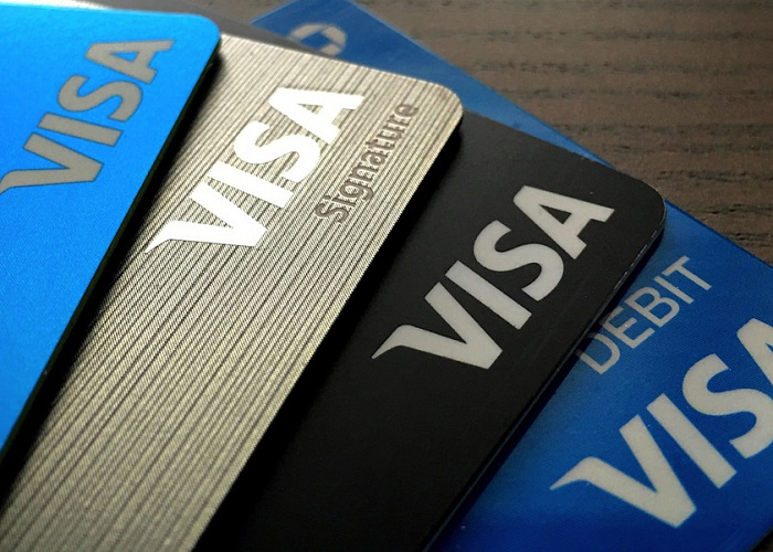 Visa: до трех тысяч без ПИН-кода